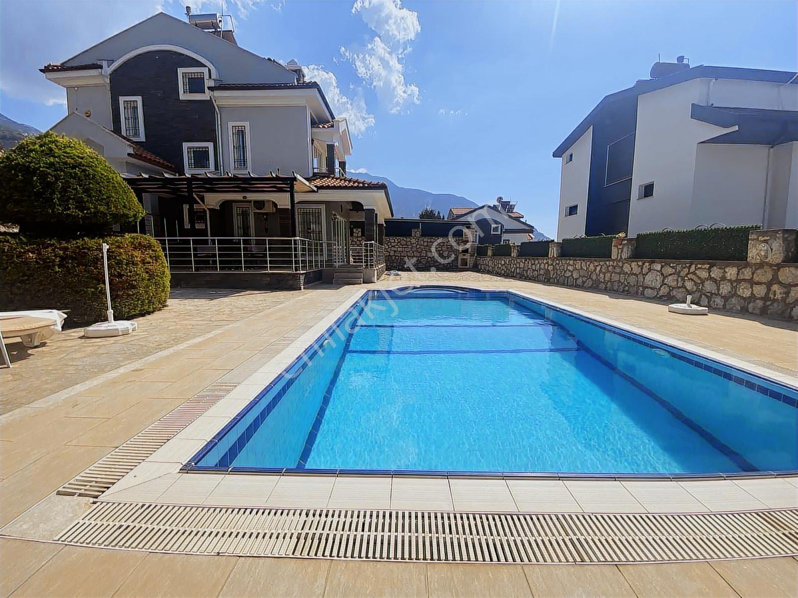 Ölüdeniz Ovacık'ta 500m2 Arsalı 3+1 Havuzlu Villa — fotoğraf 20