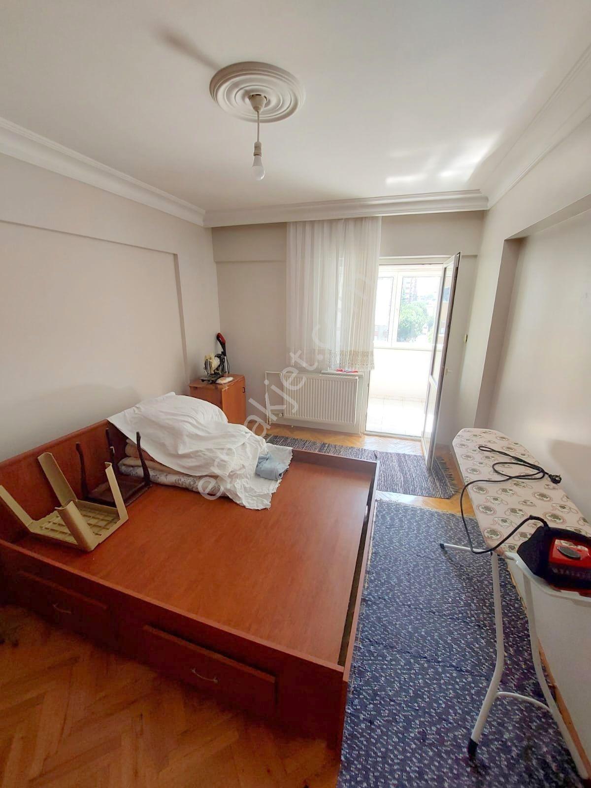 Mertcan'dan Hürriyet Mah İskanlı Site İçi Balkonlu 3+1 Daire — fotoğraf 19
