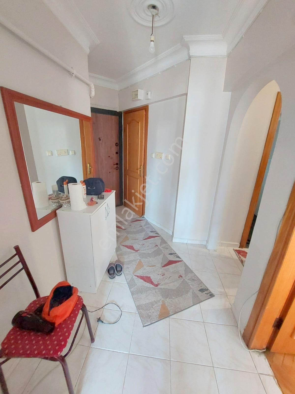 Mertcan'dan Hürriyet Mah İskanlı Site İçi Balkonlu 3+1 Daire — fotoğraf 24