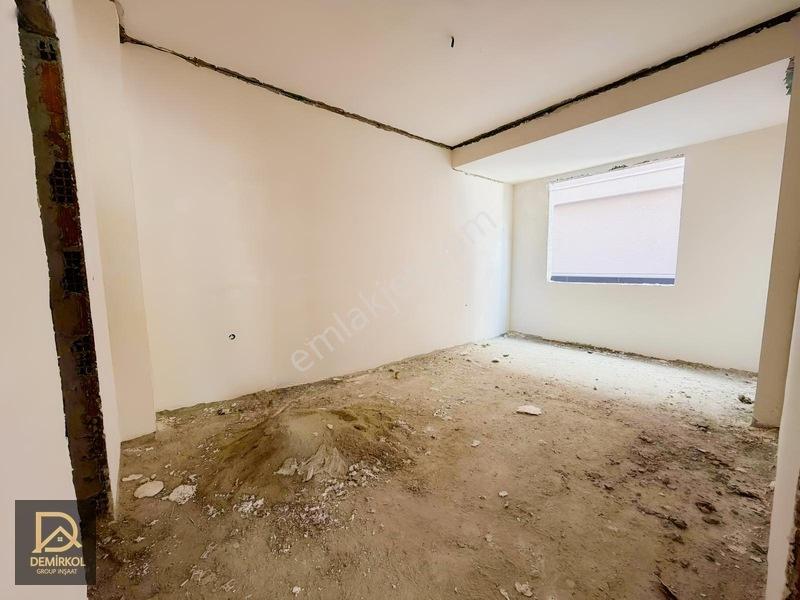 Demirkol İnşaat Yenibosnada 3+1 130 M2 Otoparklı Satılık Daire — fotoğraf 9