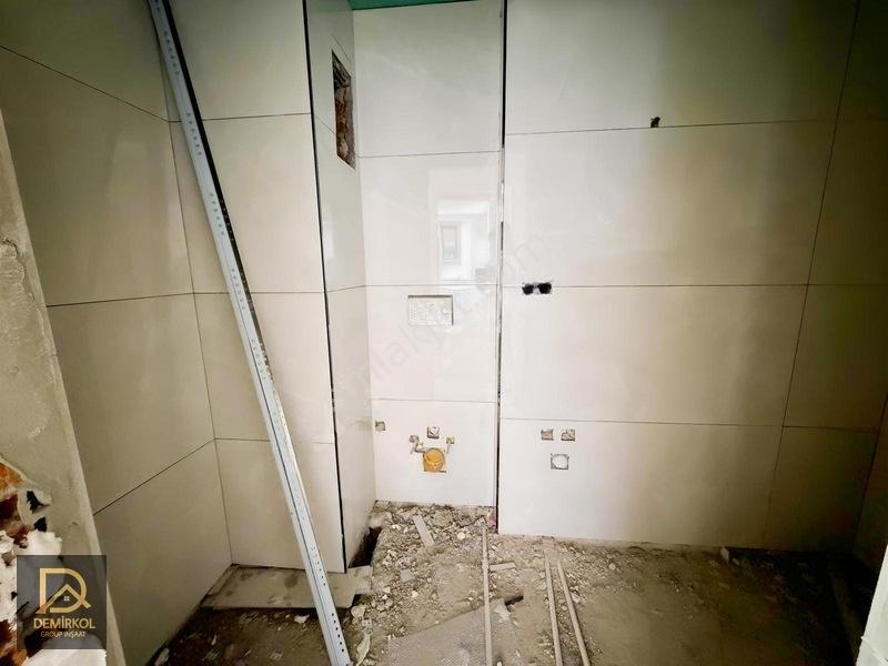 Demirkol İnşaat Yenibosnada 3+1 130 M2 Otoparklı Satılık Daire — fotoğraf 11