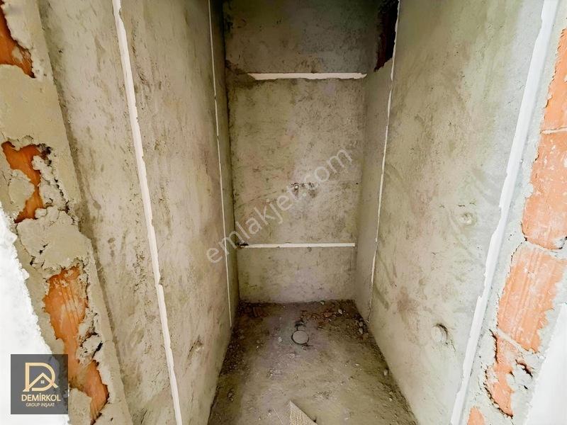 Demirkol İnşaat Yenibosnada 3+1 130 M2 Otoparklı Satılık Daire — fotoğraf 12