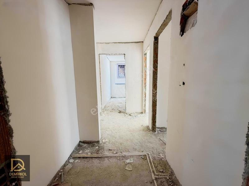 Demirkol İnşaat Yenibosnada 3+1 130 M2 Otoparklı Satılık Daire — fotoğraf 15