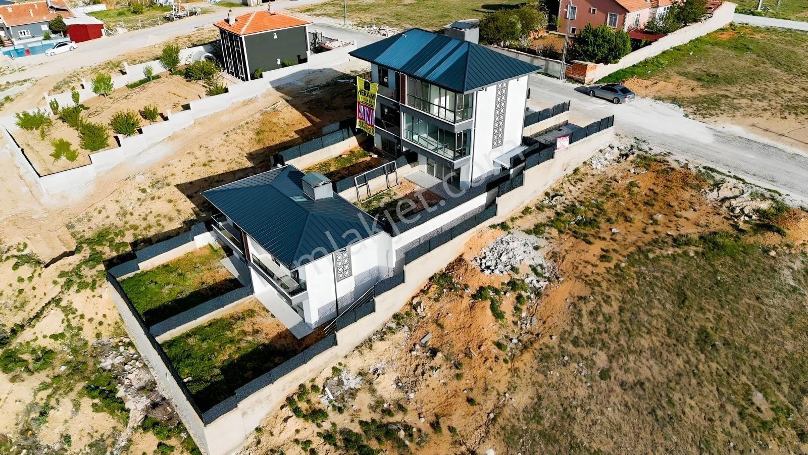 Meramlı-dan Sızmada 3+1 Satılık Butik Villa — fotoğraf 8