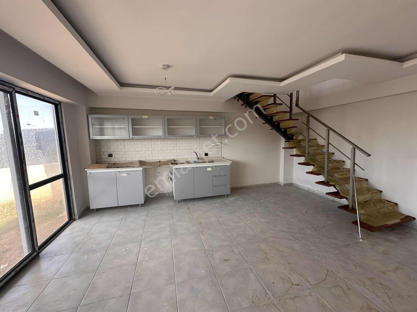 Meramlı-dan Sızmada 3+1 Satılık Butik Villa — fotoğraf 11