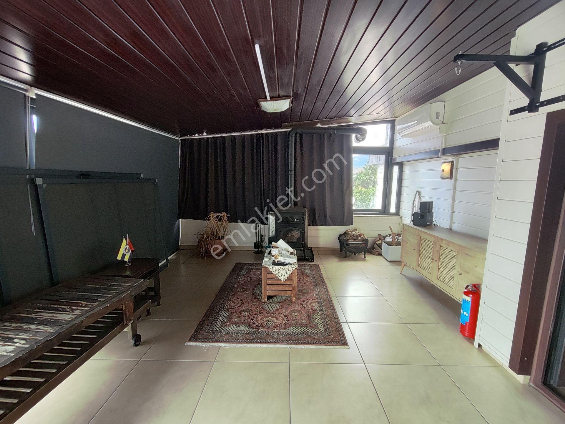 Kardeşten Akçay Yenimahallede Denize Sıfır 450 M² Arsa İçinde Özel Mülk — fotoğraf 30