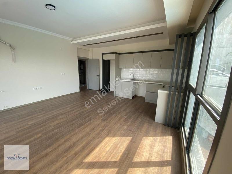 Değirmenderede Panoramik Deniz & Havuz Manzaralı Prestijli 2+1 — fotoğraf 14