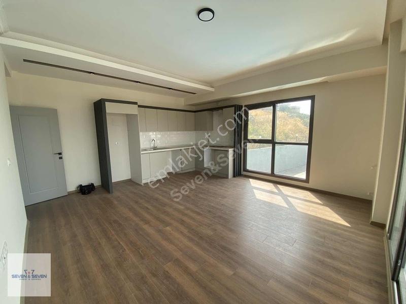 Değirmenderede Panoramik Deniz & Havuz Manzaralı Prestijli 2+1 — fotoğraf 15