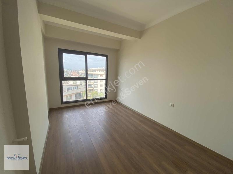 Değirmenderede Panoramik Deniz & Havuz Manzaralı Prestijli 2+1 — fotoğraf 20