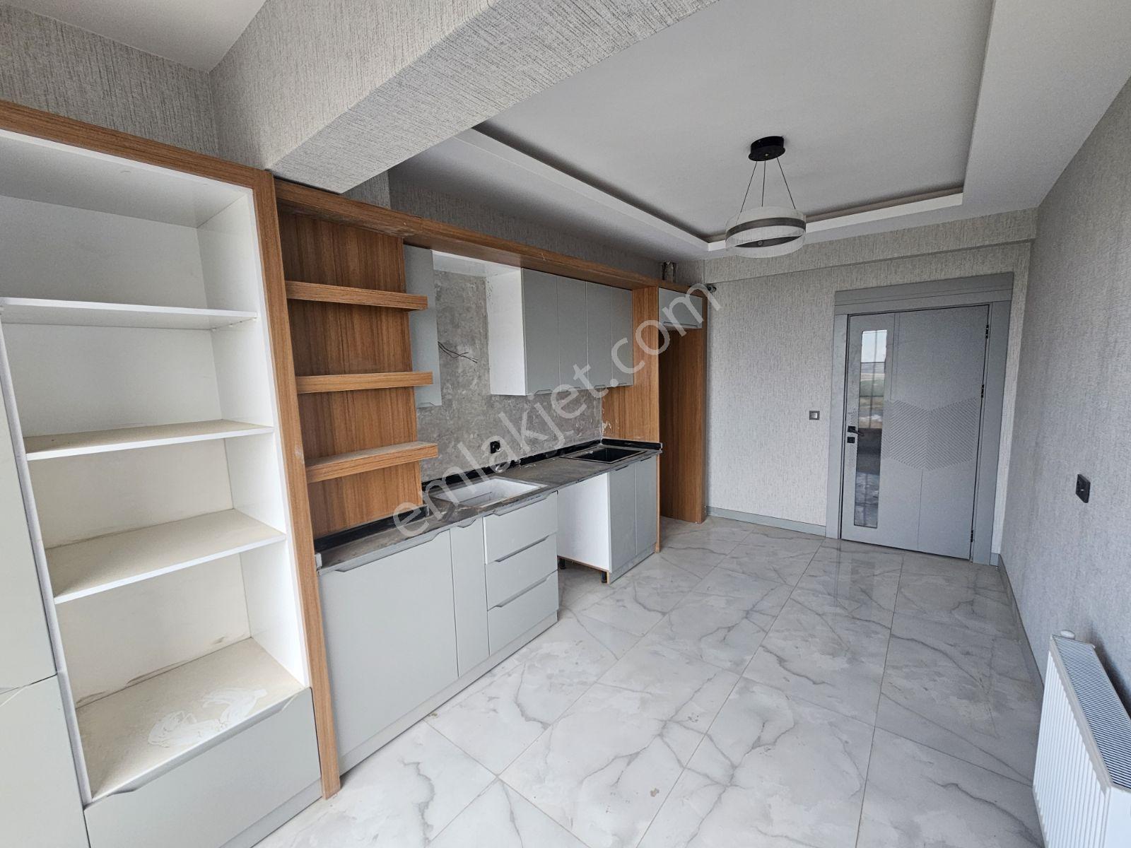 Yenişehir 450 Evlerde Sıfır, Ferah Geniş Ve Şık Daire