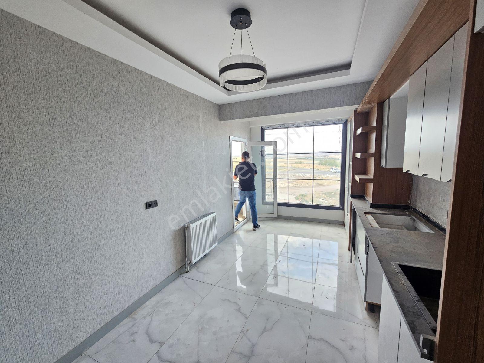Yenişehir 450 Evlerde Sıfır, Ferah Geniş Ve Şık Daire — fotoğraf 2