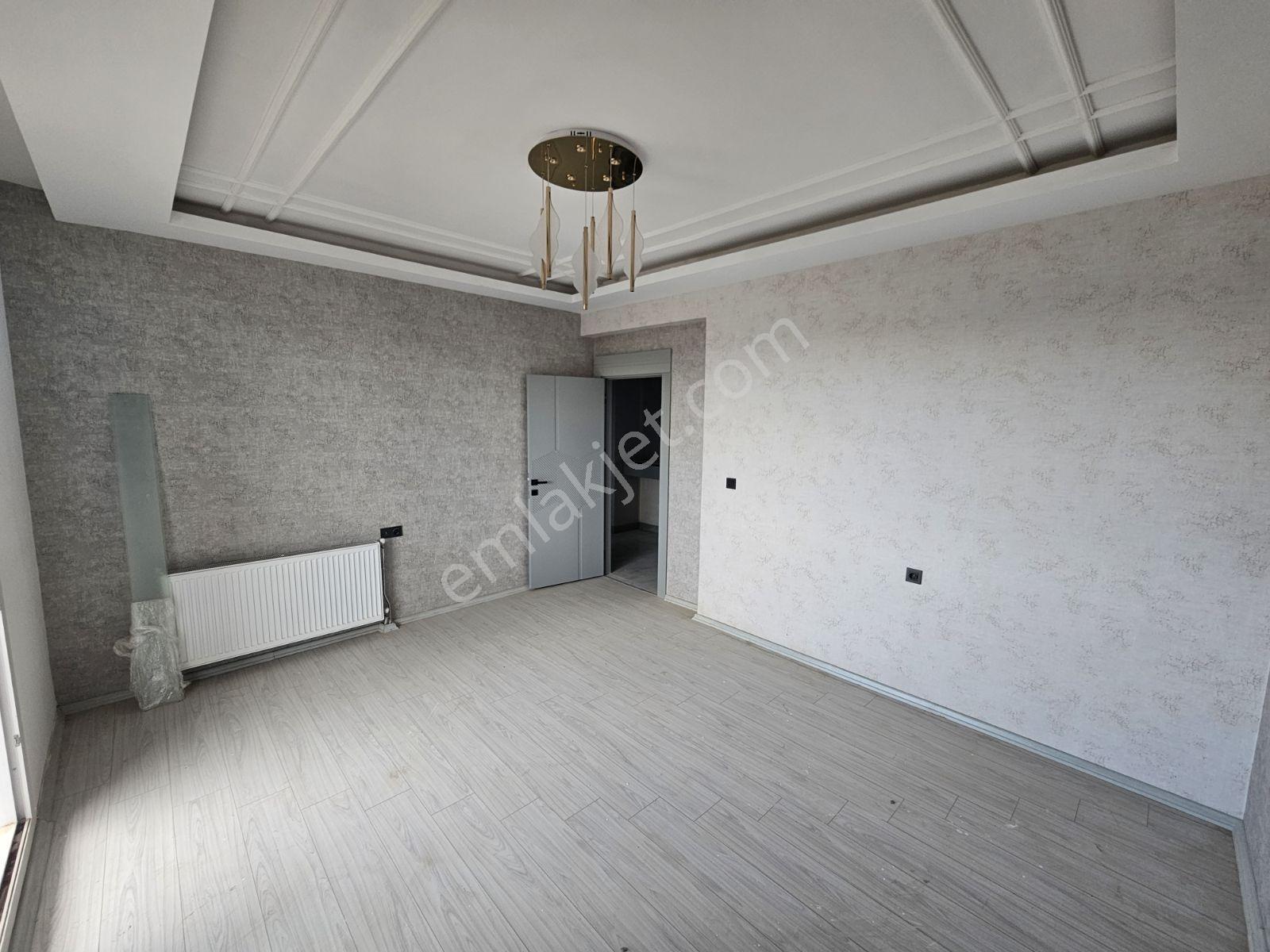 Yenişehir 450 Evlerde Sıfır, Ferah Geniş Ve Şık Daire — fotoğraf 13