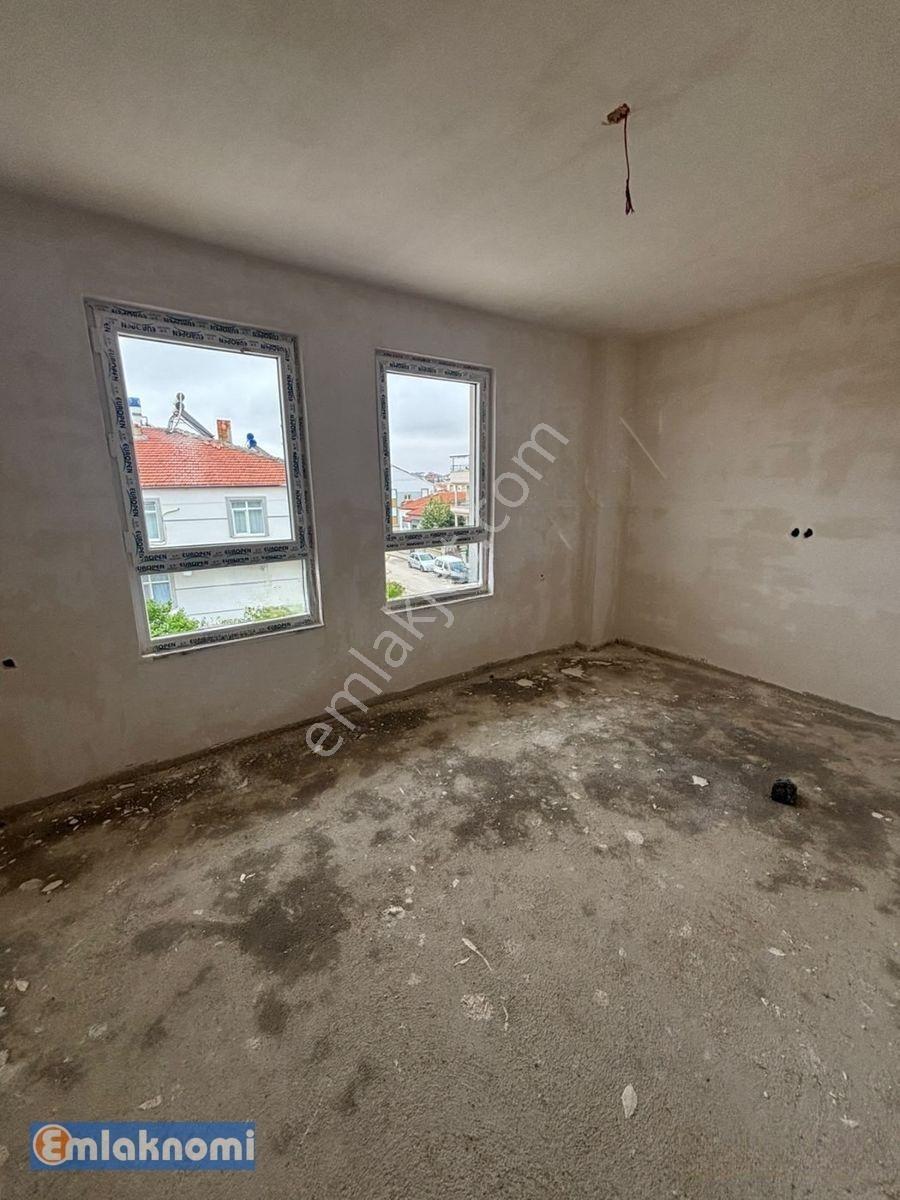 Emlaknomi'den Şeyh Edebali Mahallesinde Sıfır Satılık 1+1 Şahsi Garajlı Apartlar — fotoğraf 4