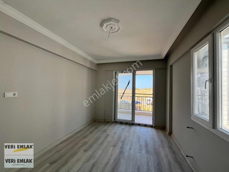 Veri'den Camikebir'de Aile Yaşamına Uygun Geniş 3+1 Daire! — fotoğraf 6