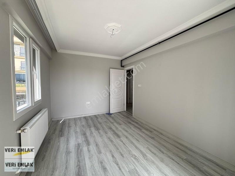 Veri'den Camikebir'de Aile Yaşamına Uygun Geniş 3+1 Daire! — fotoğraf 22