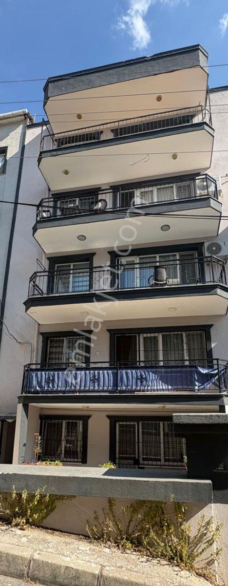 Bornova İnönü Mahallesi Satılık Müstakil Bina