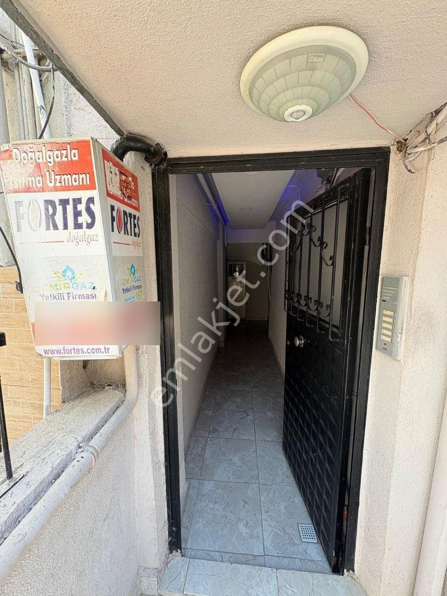Bornova İnönü Mahallesi Satılık Müstakil Bina — fotoğraf 5