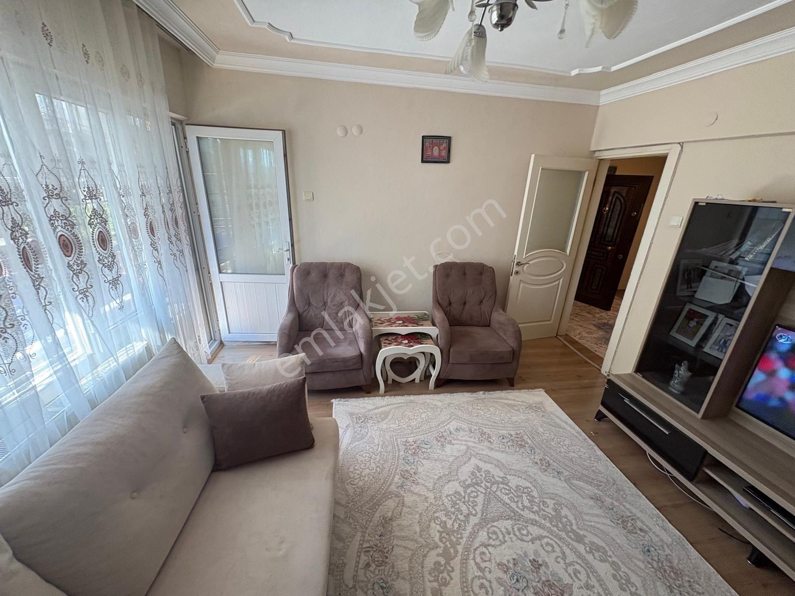 Bornova İnönü Mahallesi Satılık Müstakil Bina — fotoğraf 6