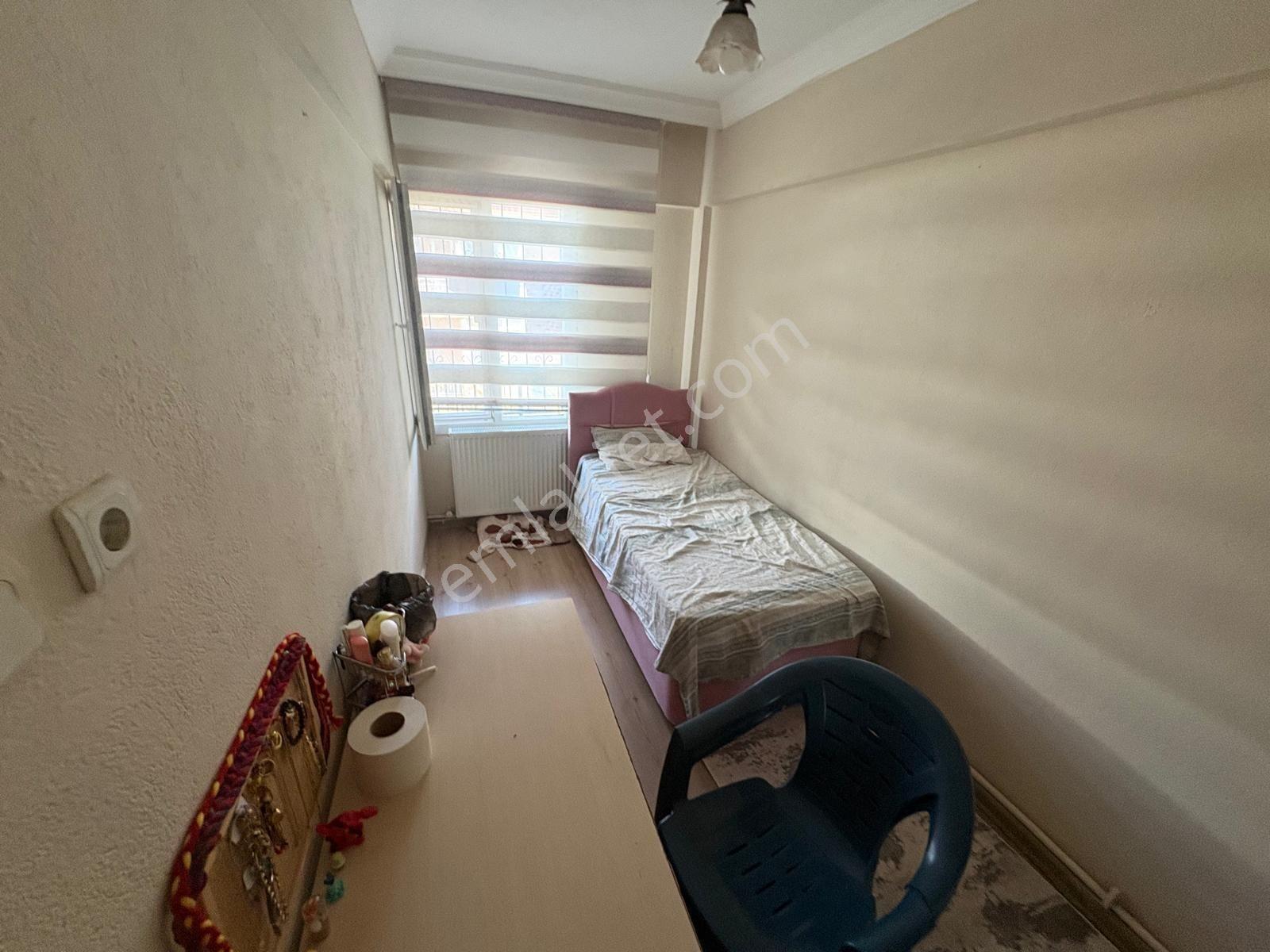 Bornova İnönü Mahallesi Satılık Müstakil Bina — fotoğraf 9