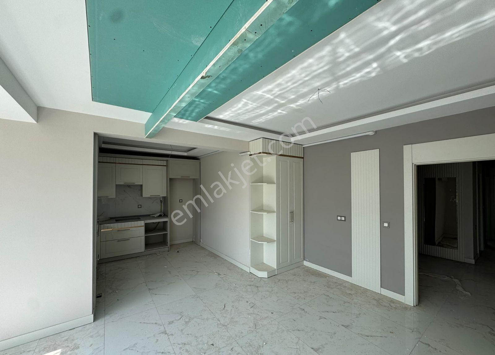 Satılık 3.5+1 Büyük Tip Lüks Daire Blue Dizaynda Araştırma Civar — fotoğraf 10