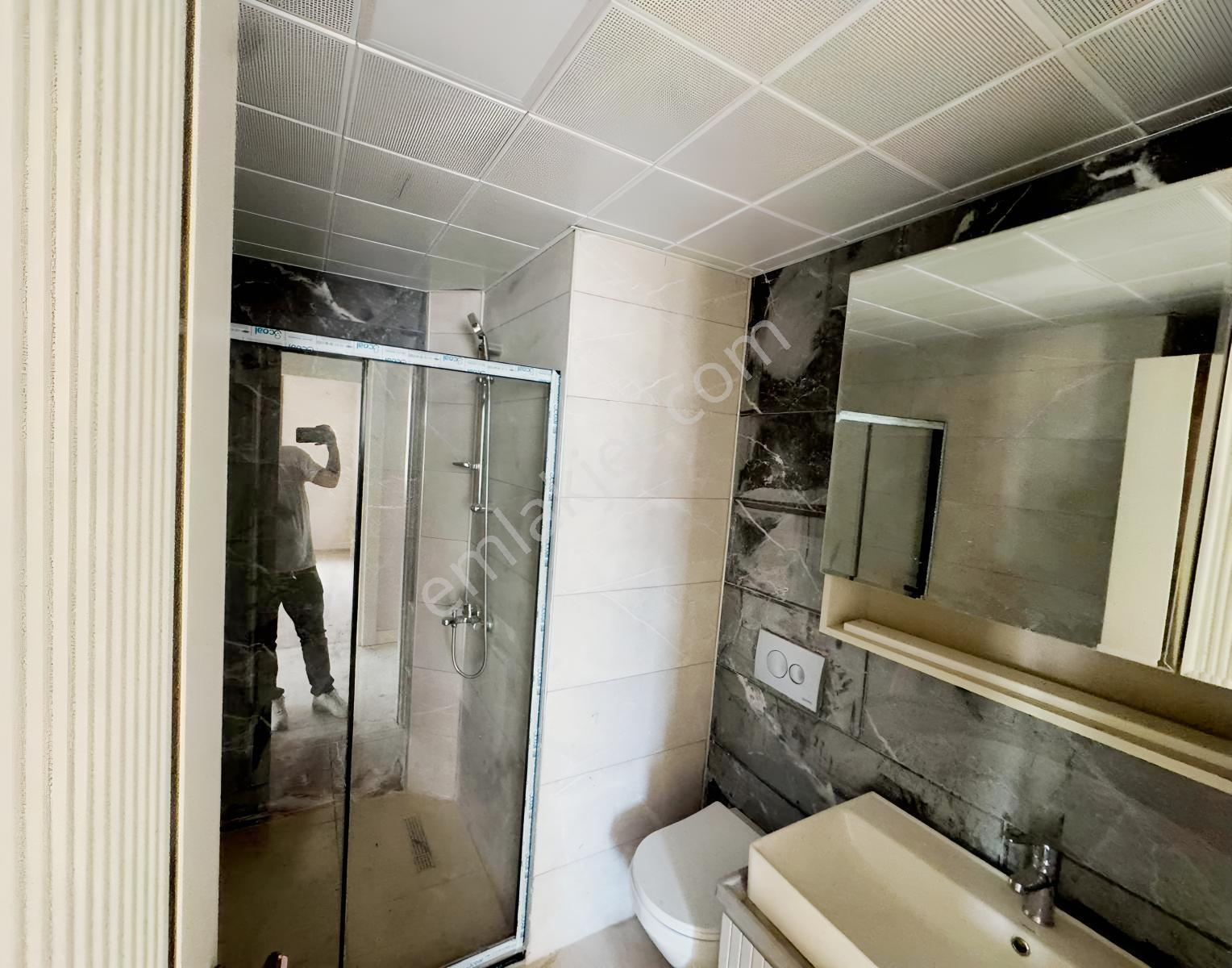 Satılık 3.5+1 Büyük Tip Lüks Daire Blue Dizaynda Araştırma Civar — fotoğraf 13