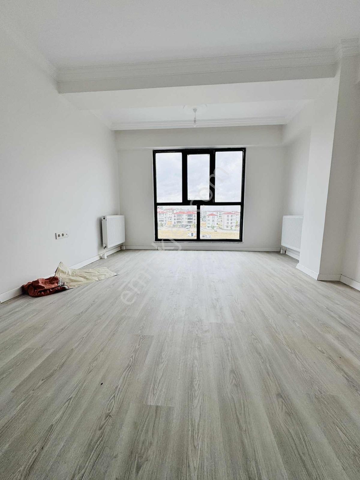 Çorlu Çobançeşme Mh De Bulvara Cephe Sıfır 2+1 Daire — fotoğraf 2