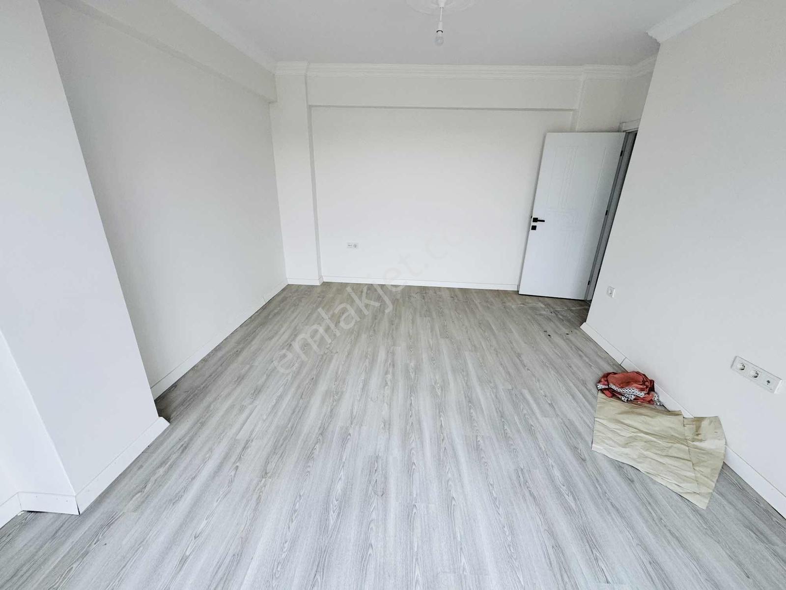 Çorlu Çobançeşme Mh De Bulvara Cephe Sıfır 2+1 Daire — fotoğraf 4