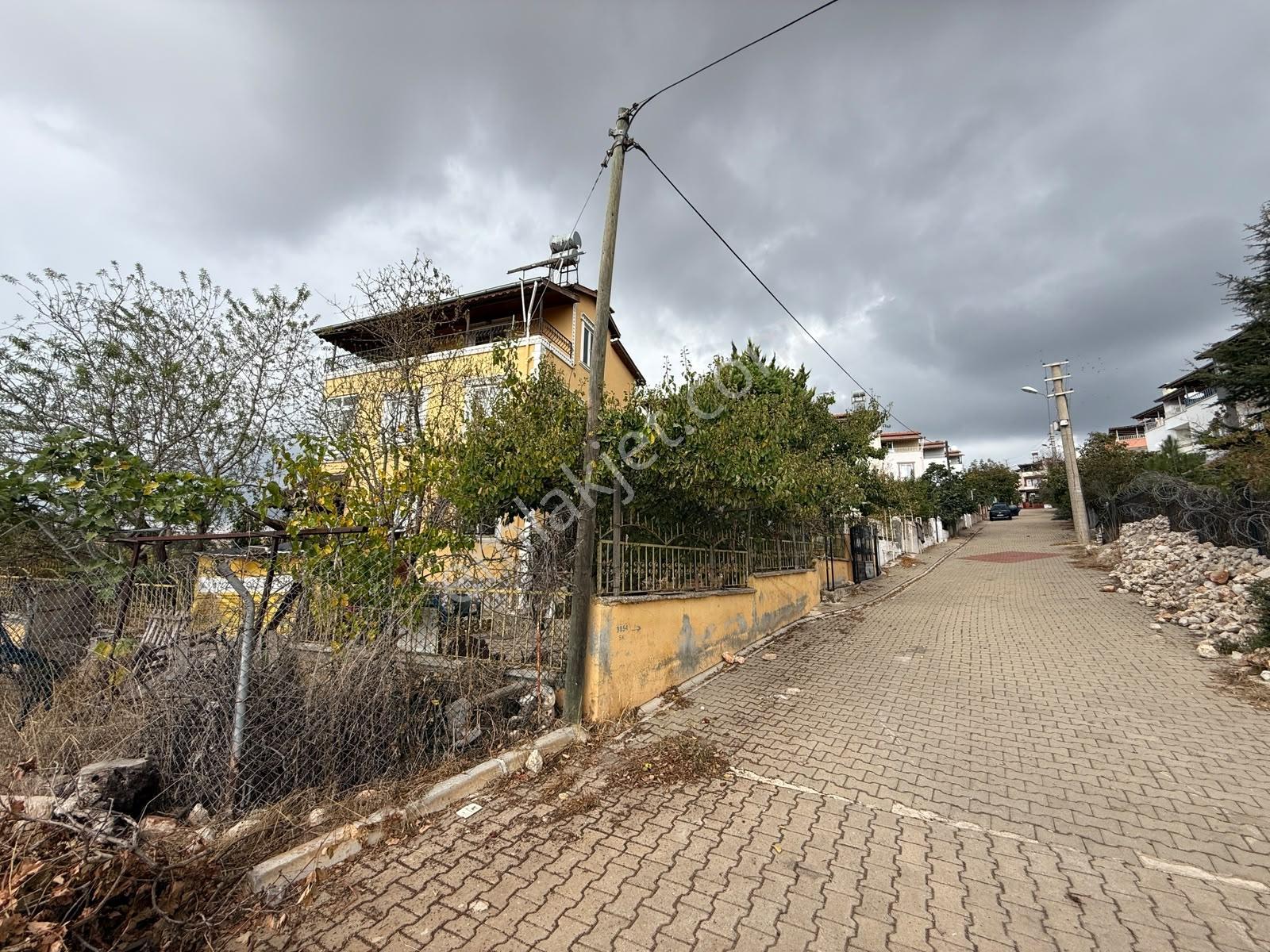 Remax Palm'den Kocahamzalı Da 4+1 Tripleks Satılık Villa — fotoğraf 6