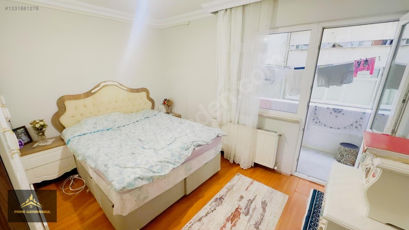Meydanda Satılık Daire Veya Ofis — fotoğraf 4