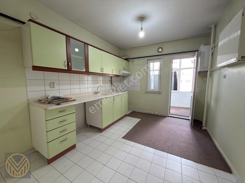 Fırsattt Dairesi İldem A 3+1 Arakat Süper Konumlu Satılık Daire — fotoğraf 2
