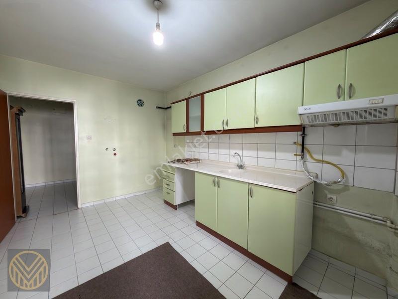 Fırsattt Dairesi İldem A 3+1 Arakat Süper Konumlu Satılık Daire — fotoğraf 3