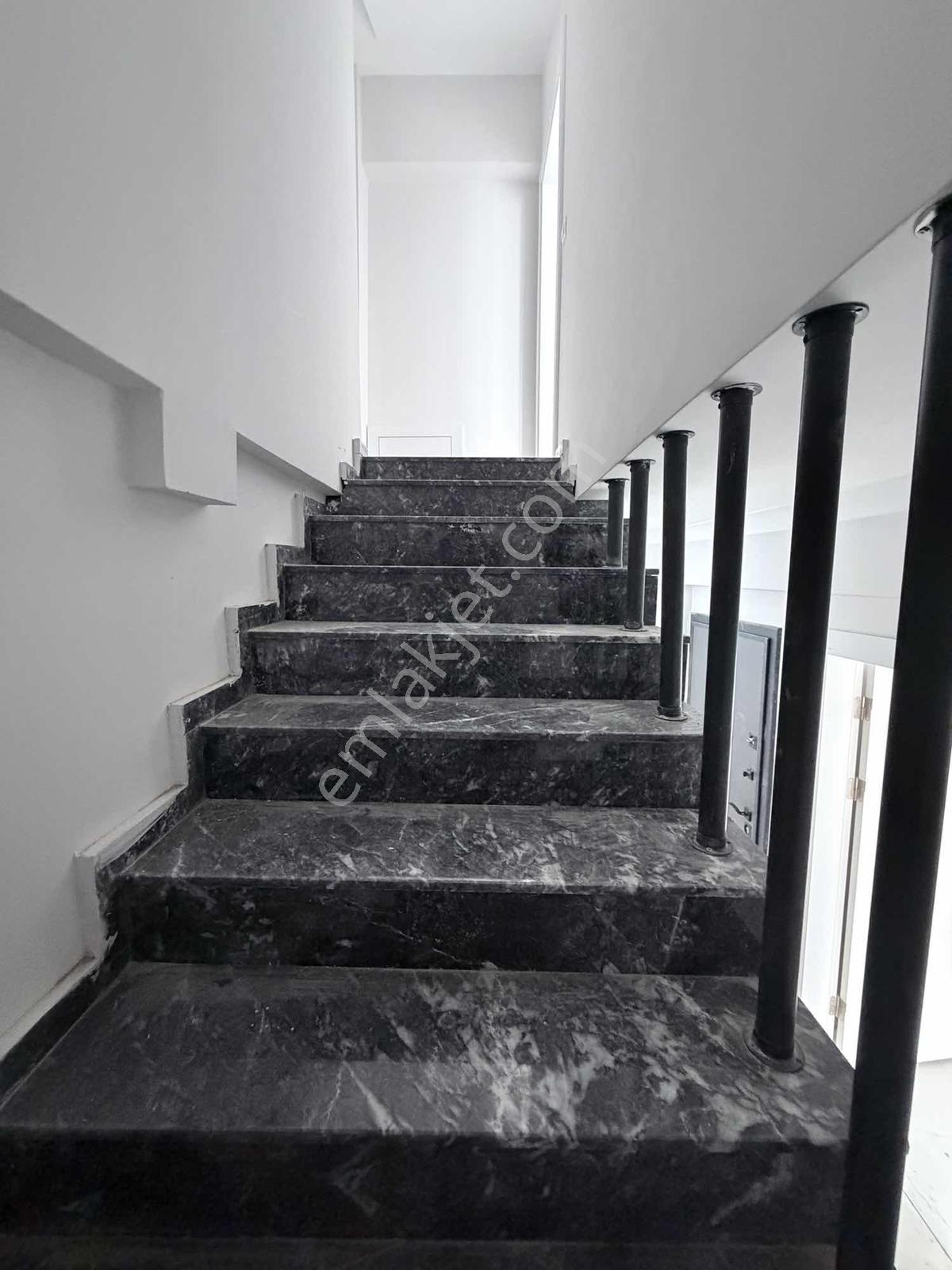 Fırsat Satılık Kartepe Ataevler Mah 2+1 Dubleks Daire — fotoğraf 16