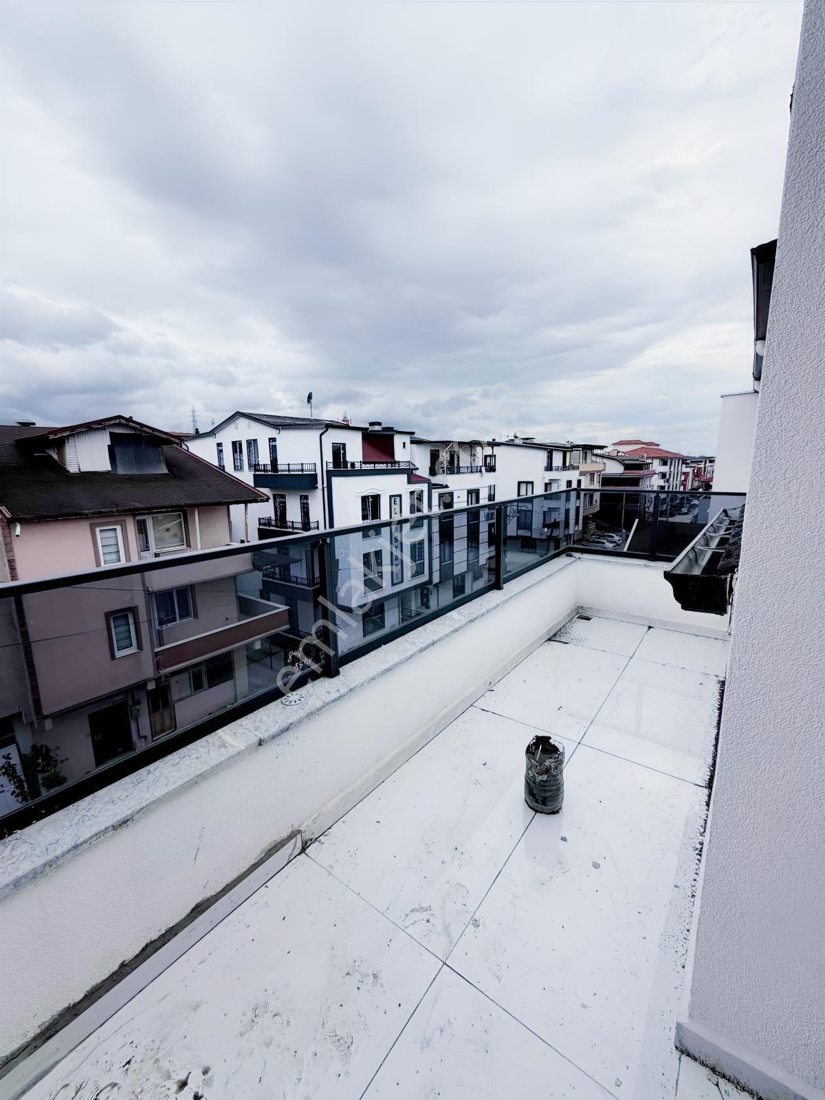 Fırsat Satılık Kartepe Ataevler Mah 2+1 Dubleks Daire — fotoğraf 24