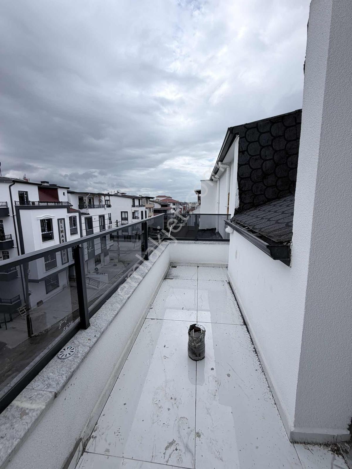 Fırsat Satılık Kartepe Ataevler Mah 2+1 Dubleks Daire — fotoğraf 25