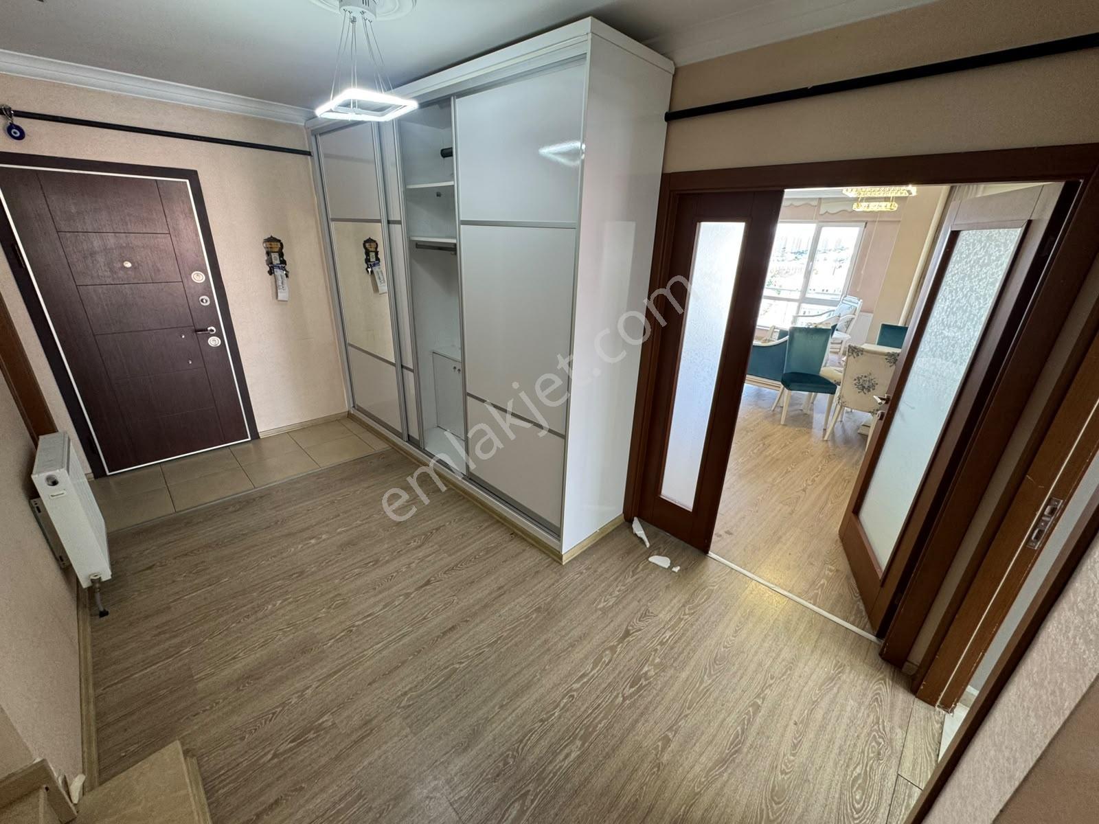 Kardelen Mahalesinde Ada Mutfaklı 6+1 Panoramik Manzaralı Dublex — fotoğraf 26