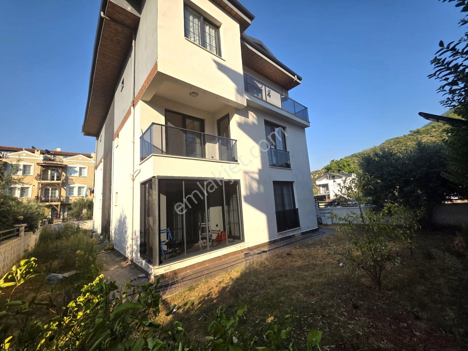 Goldhouse Dan Satılık Patlangıç Ölüdeniz Caddesine Cephe 2+1 Arakat Daire — fotoğraf 4