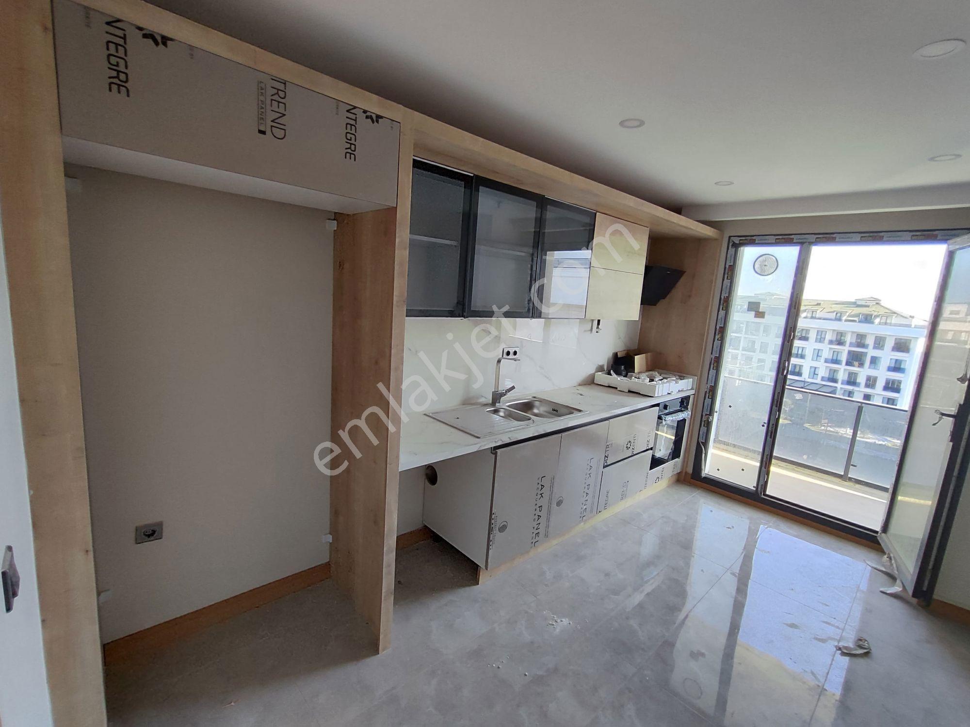 Büyükçekmece Akça Granda Konaklarında 4+2 Dairemiz. — fotoğraf 2