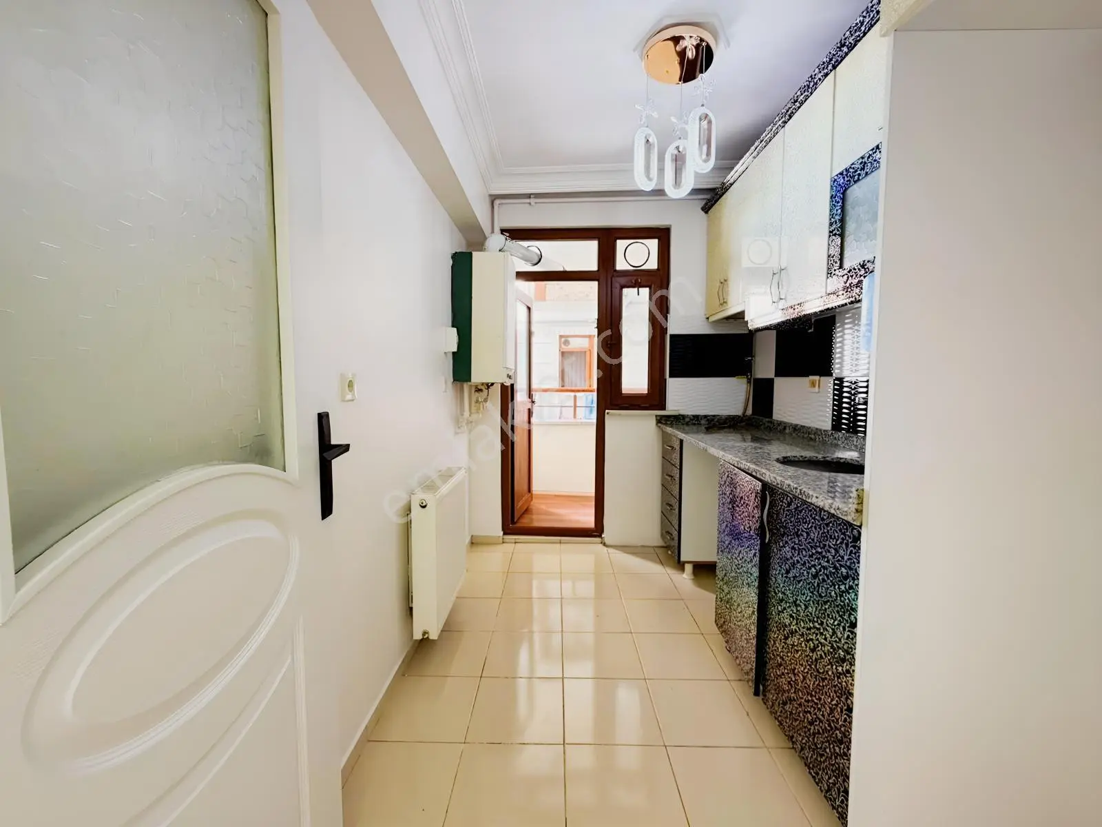 Ed Yapı'dan Efsane Daire Arakat Emsalinde 2+1 Balkonlu Giriş Kat — fotoğraf 6