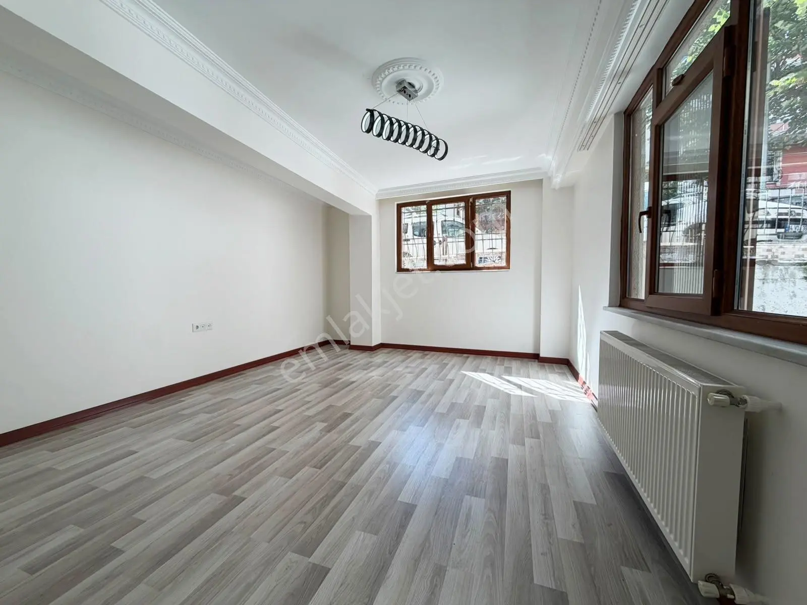 Ed Yapı'dan Efsane Daire Arakat Emsalinde 2+1 Balkonlu Giriş Kat — fotoğraf 19