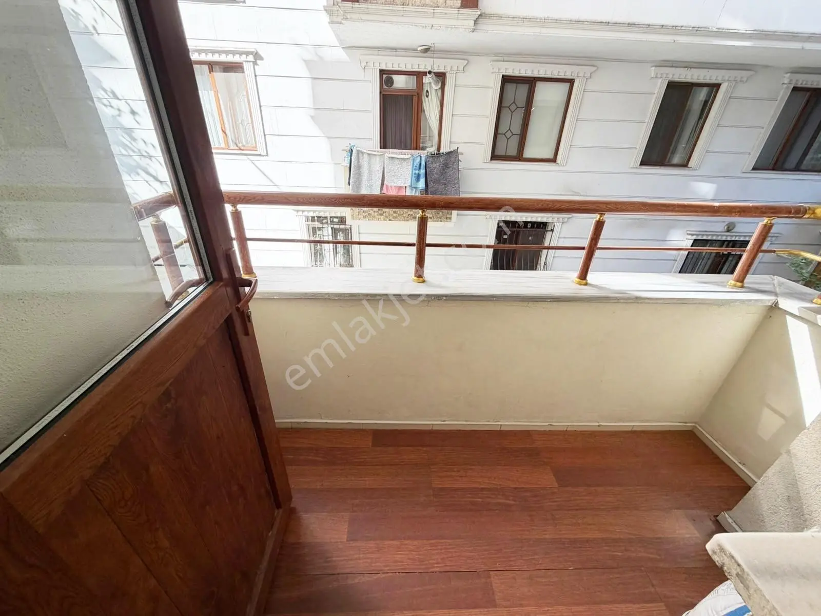 Ed Yapı'dan Efsane Daire Arakat Emsalinde 2+1 Balkonlu Giriş Kat — fotoğraf 42