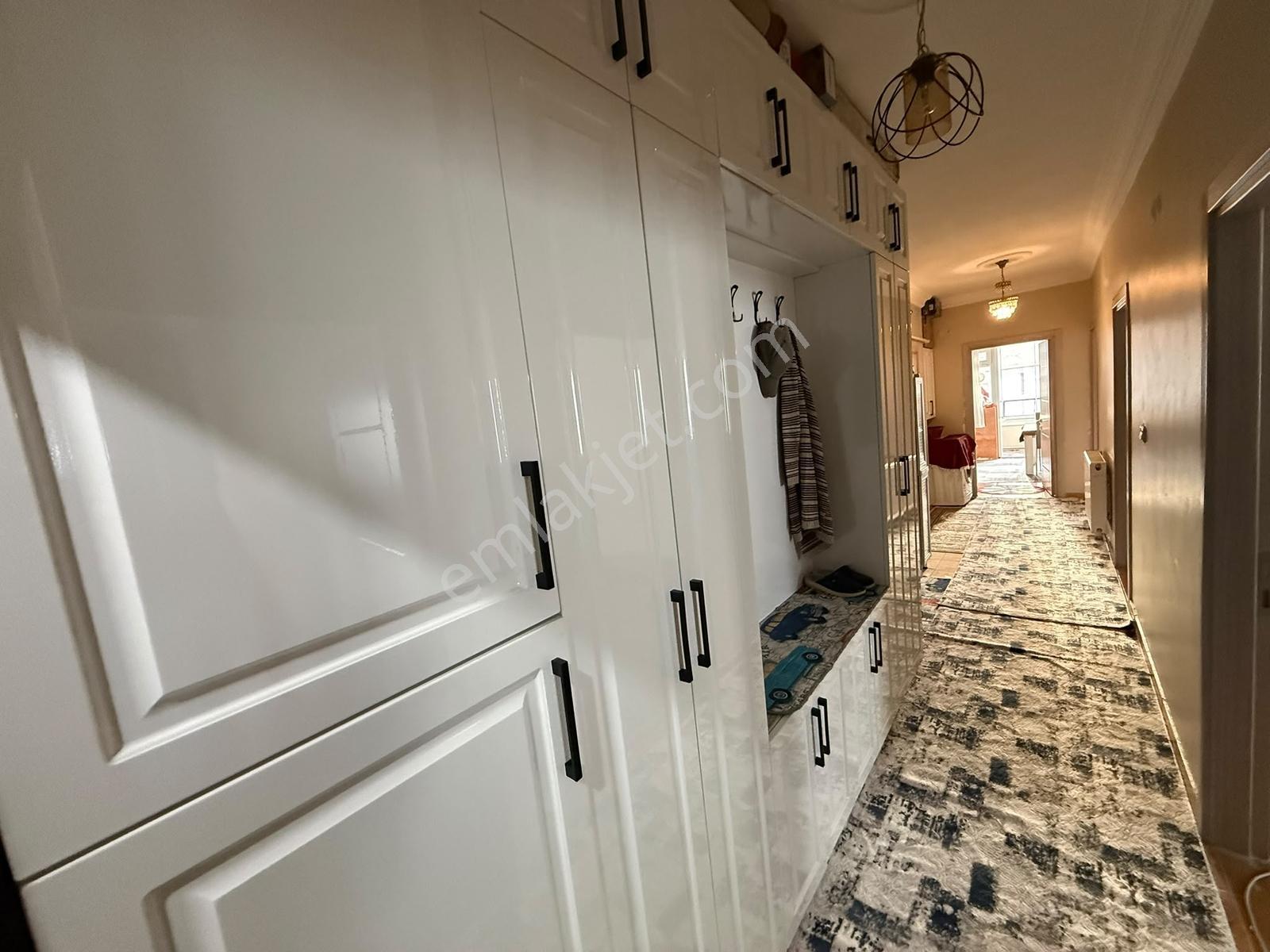 Anadolu Cd Üzerinde 3+1 Full Yapılı/iskanlı 120m² Fırsat Daire.! — fotoğraf 10