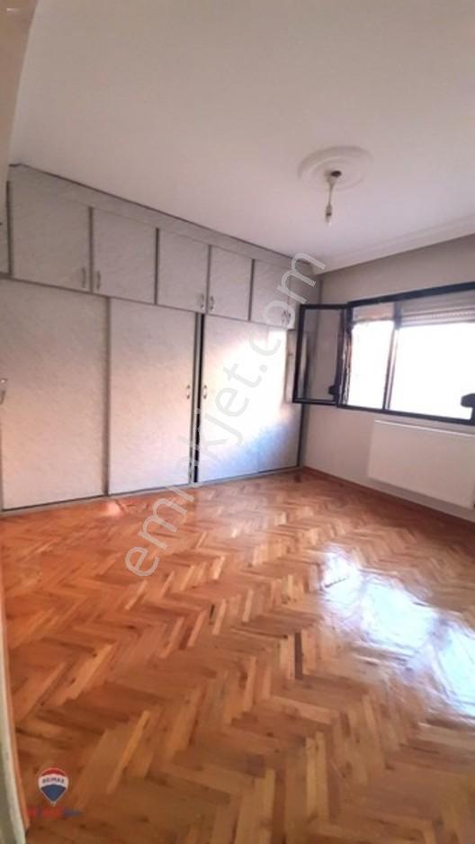 16 Karşıyaka Yalı Mahallesınde Satılık 3 + 1 Daıre — fotoğraf 11