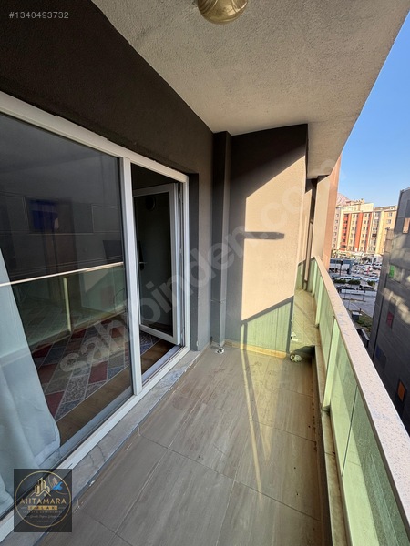 Van Awm Yanı Kiralık Balkonlu Eşyalı Memur Binası Lüx 1+1 Daire — fotoğraf 7