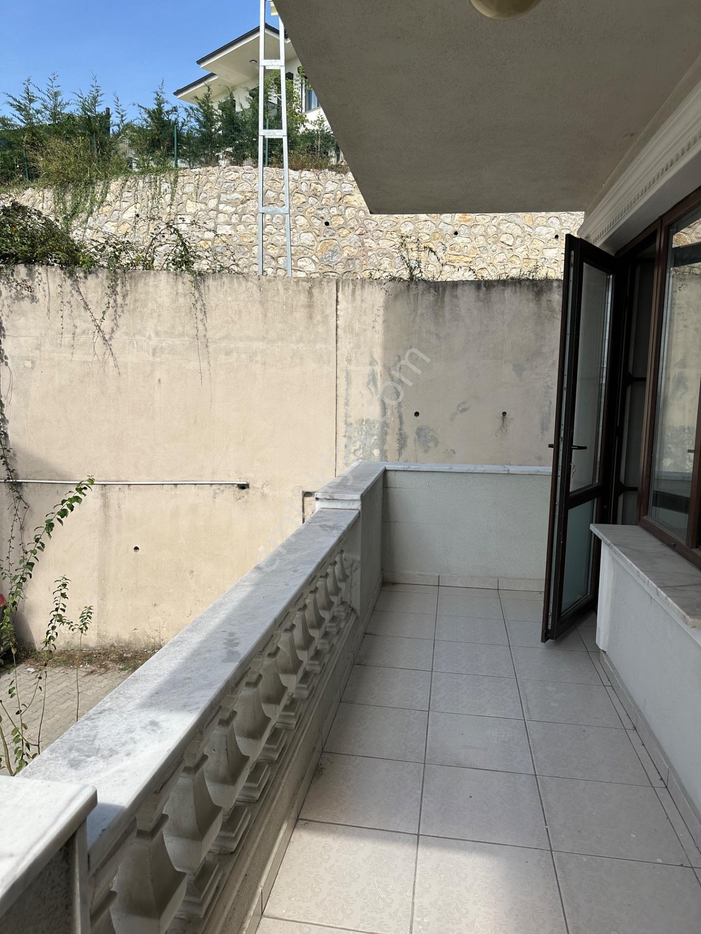 Konuralpte Site İçi Arakat Köşe Satılık 70 M2 1+1 Daire — fotoğraf 26