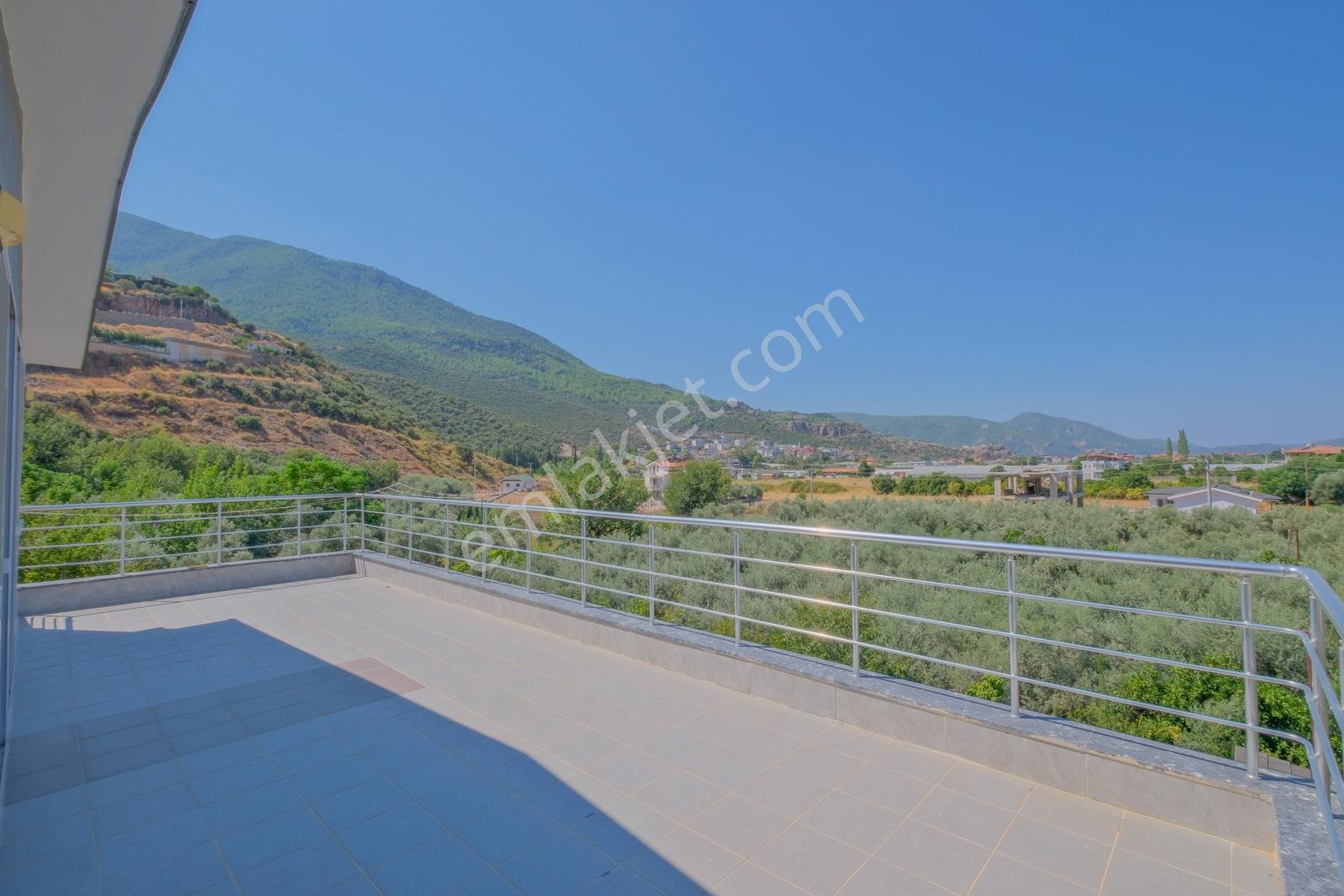 Fethiye Çalıca'da Asansörlü Havuzlu Müstakil Villa — fotoğraf 7