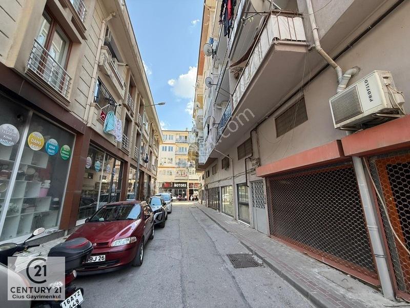 C21 Cius; Gemlik Merkezin Kalbinde Satılık 3+1 Ara Kat Daire — fotoğraf 27