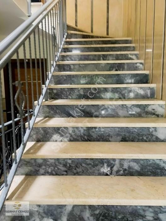 Yenimahalle Ergenekon Mahallesi 3+1 Ara Kat Kök Tapu Daire — fotoğraf 3