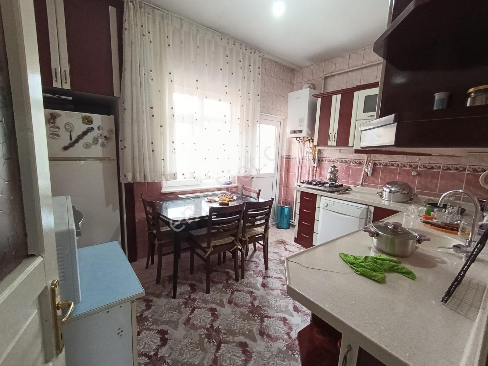 Melikgazi Osmanlı Mahallesinde Köşe Başı Satılık Bina — fotoğraf 28