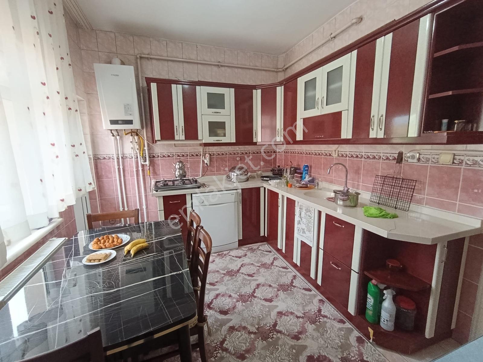 Melikgazi Osmanlı Mahallesinde Köşe Başı Satılık Bina — fotoğraf 29