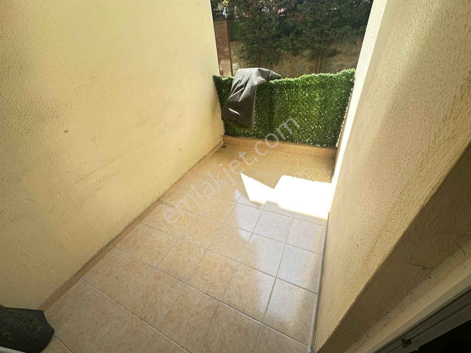Franko Vadi Evlerinde Havuzlu Site İçinde 4,5+2 Dubleks Daire — fotoğraf 19